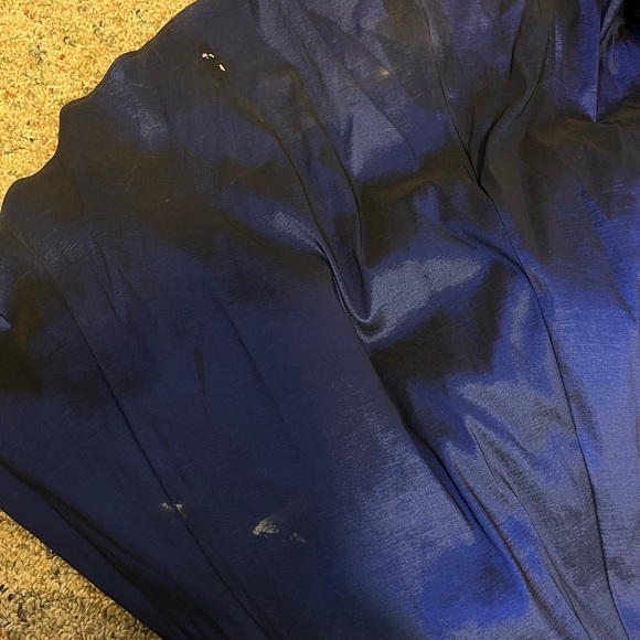 Size 6 Mermaid Style Prom Dress - Picture 8 of 9